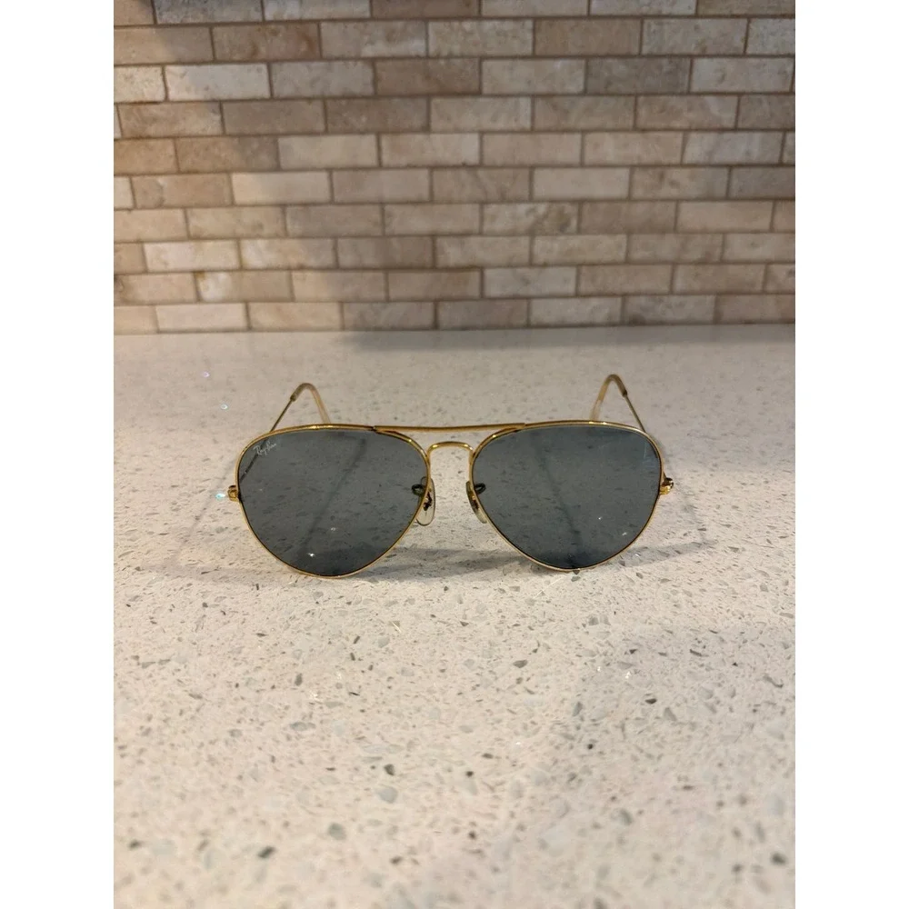 Vintage Bausch & Lomb‎ Ray Ban Aviator Sunglasses BL Green Lenses Gold Frame USA